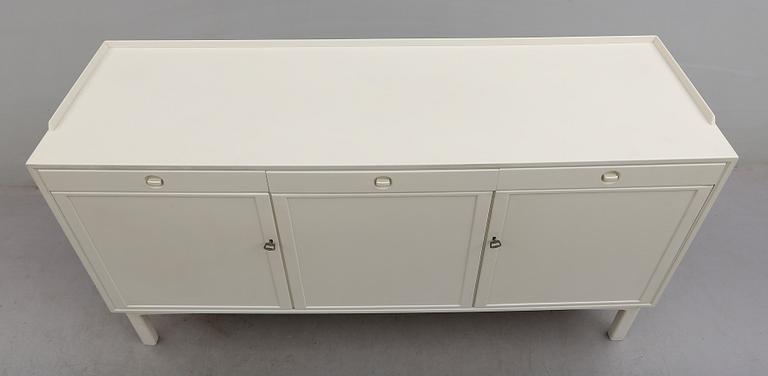 SIDEBOARD, Sven Engström & Gunnar Myrstrand, Skaraborgs Möbelindustri AB, 1900-talets andra hälft.