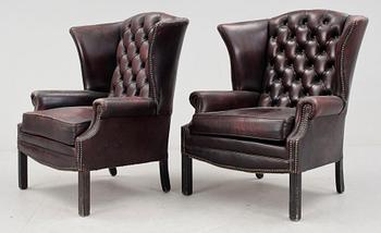 FÅTÖLJER, ett par, skinn, 1900-talets sista kvartal.