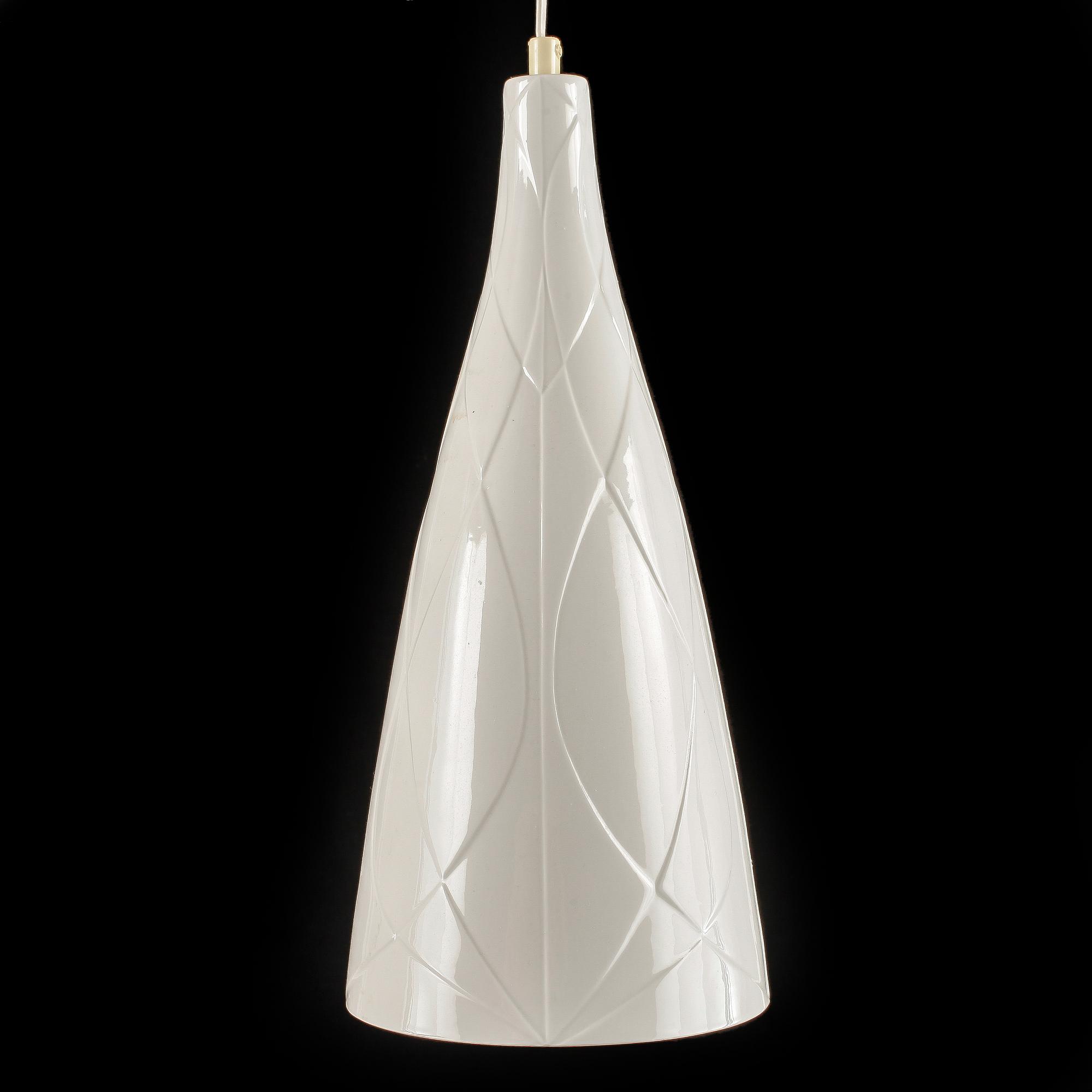 TAKLAMPA, porslin, Carl Harry Stålhane, Rörstrand, 1900-talets mitt.