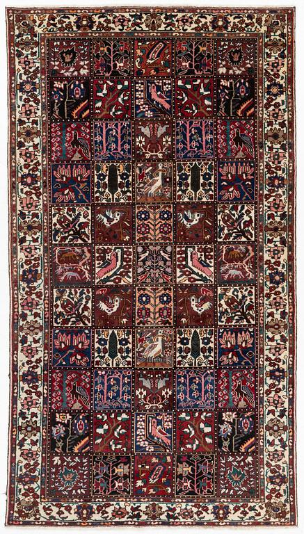 Matta, Iran, "Trädgårdsmatta", ca 295 x 164 cm.