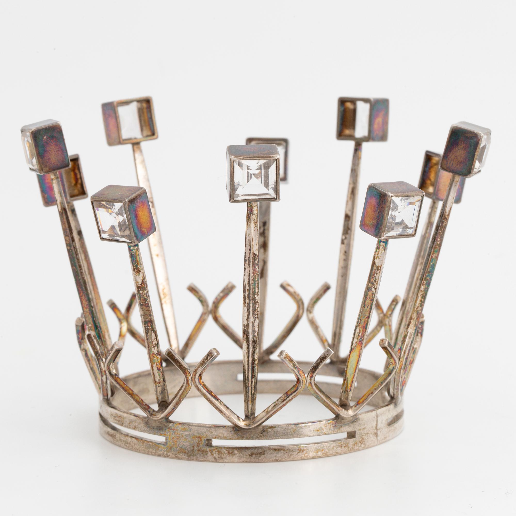 An Aarvo Saarela silver bridal crown, 1965.
