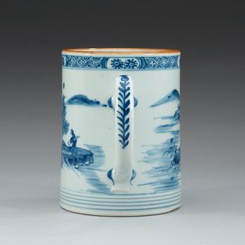 A blue and white tankard, Qing dynasty Kangxi (1662-1722).