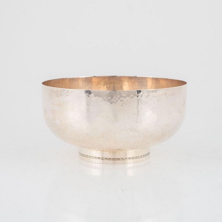 Ingrid Råström, a silver bowl, CG Råström, Stockholm 1975.