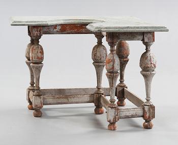 SKÄNKBORD. Sverige, omkring år 1700. Barock.