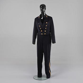 PARADUNIFORM, 4 delar, 1900-talets första hälft.