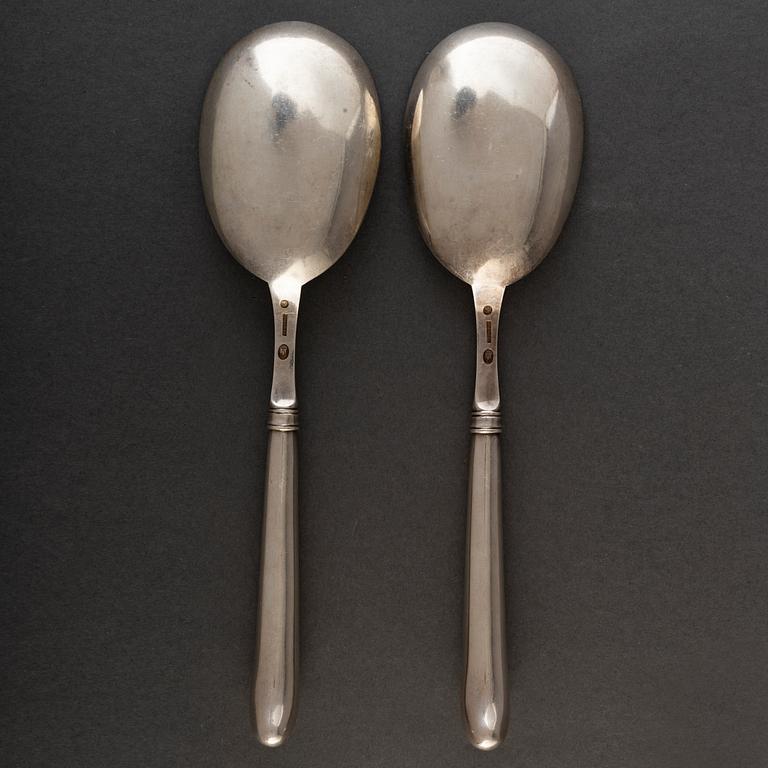A pair of silver serving spoons, P Hertz, Copenhagen 1889.