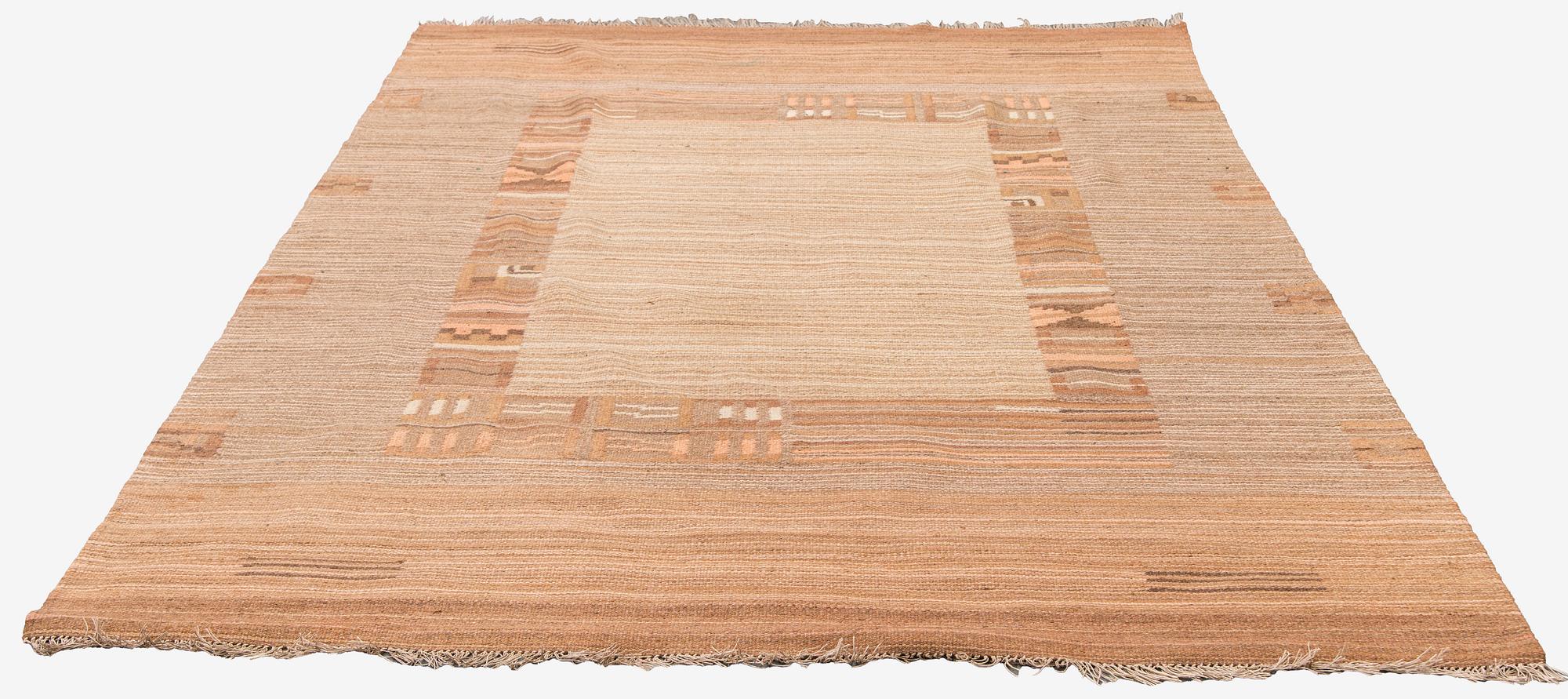 Impi Sotavalta, Karvalankamatto, Aaltosen Mattokutomo, Kiikka 1930-luku. Noin 285 x 195 cm.