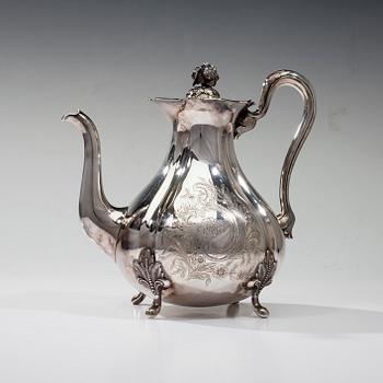 KAFFESERVIS, 3 delar, silver, Auran Kultasepät, Åbo 1915-1916. Tot. vikt ca 1290 g.