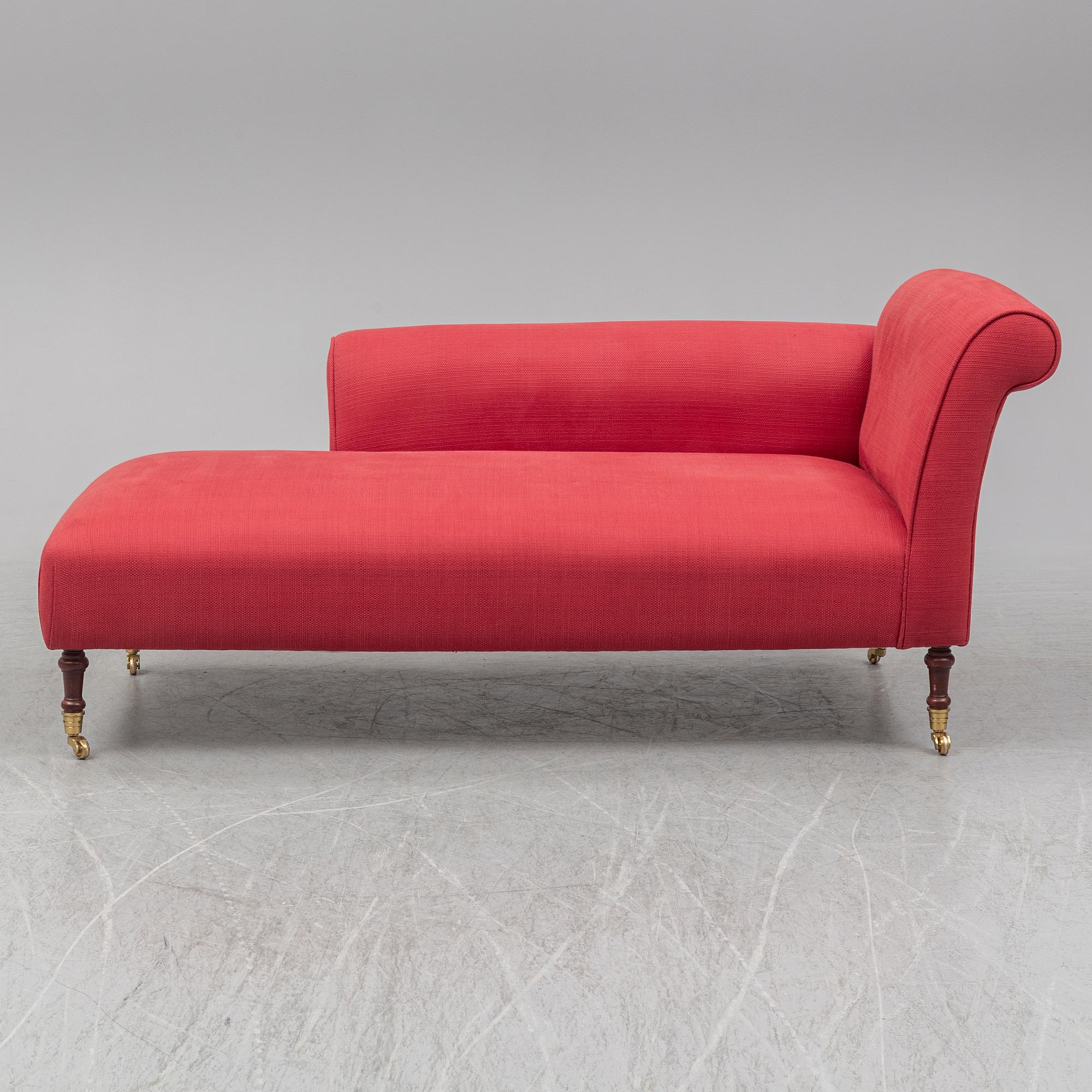 A 'Casablanca' chaiselongue from KA International, Spain, 2012.