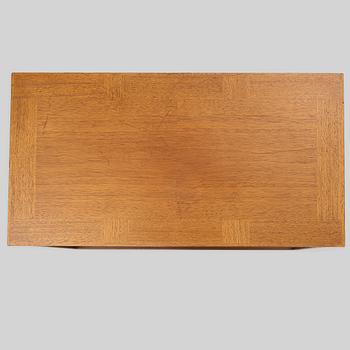 Carl Malmsten, Nest of tables, 3 pieces, “Släden”, jubilee model, 1988, no. 157.