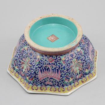 SKÅL, porslin, Kina, 1900-tal.