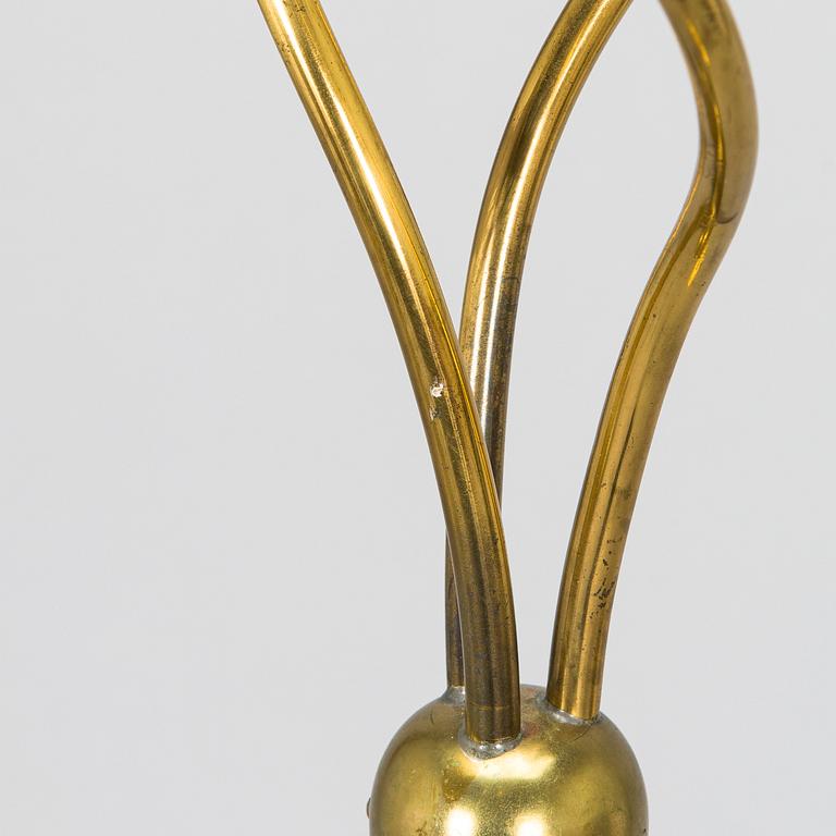 Mauri Almari, golvlampa, modell 62046 Idman 1900-talets mitt.