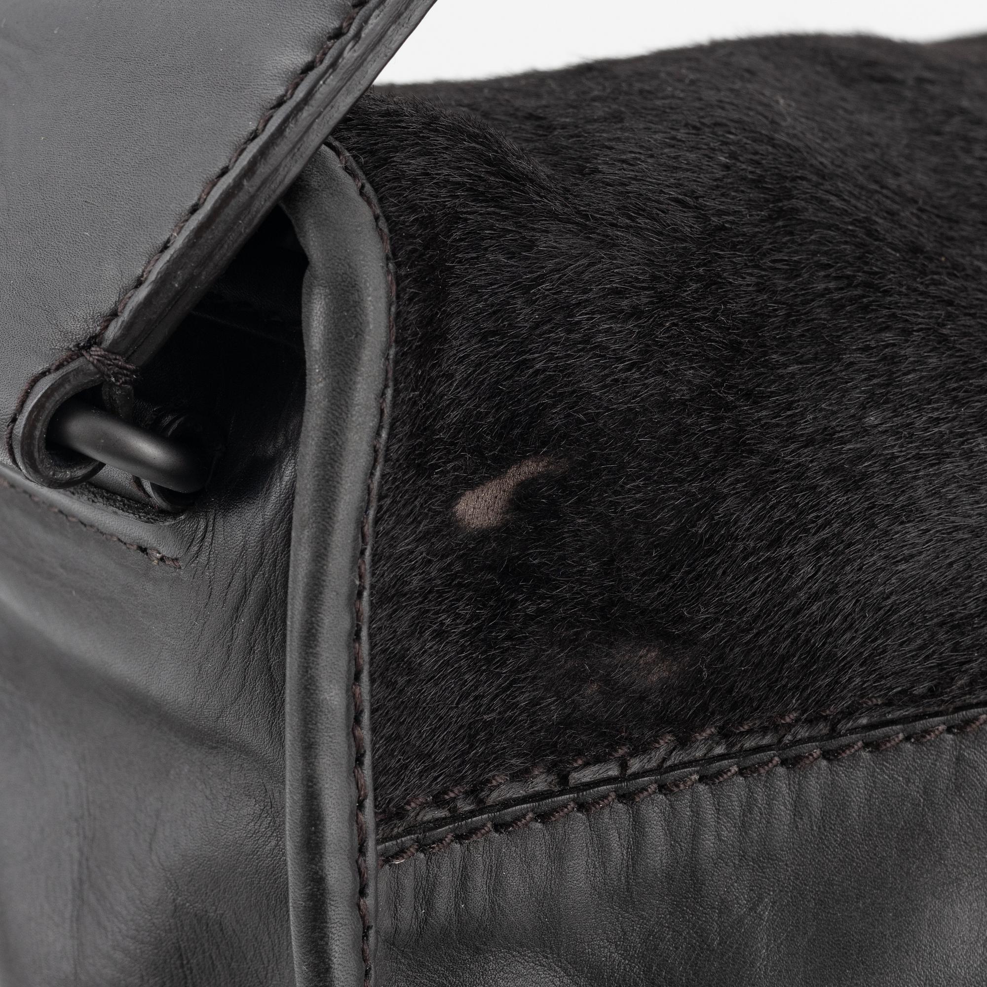 Bottega Veneta, väska "Gardena Messenger bag".