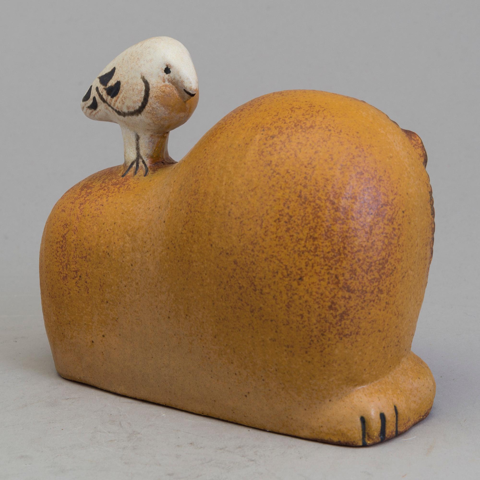 A Lisa Larson figurine, Gustavsberg. - Bukowskis