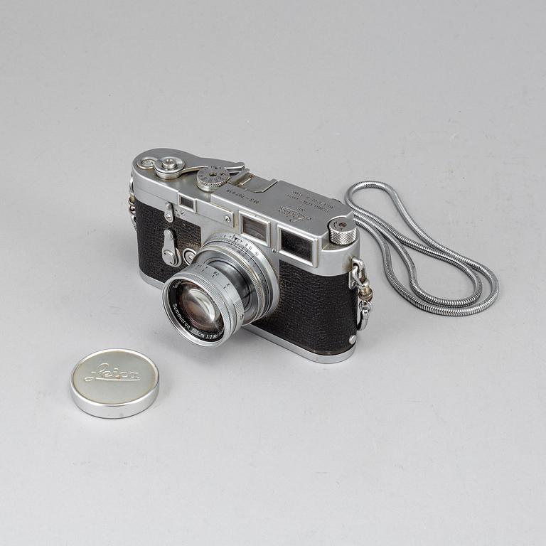 LEICA M3, 1954, med tillbehör.