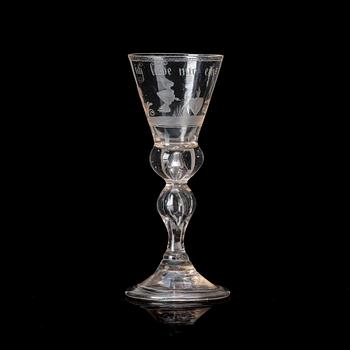 209. Pokalglas, slipad dekor. Tyskland, 1700-tal.
