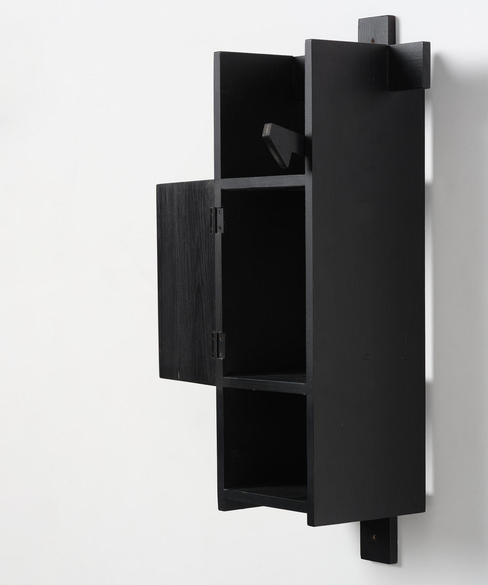 John Kandell, väggskåp, variant av "Arkitektskåpet", ed. 6/20, Källemo, Värnamo, efter 1989.