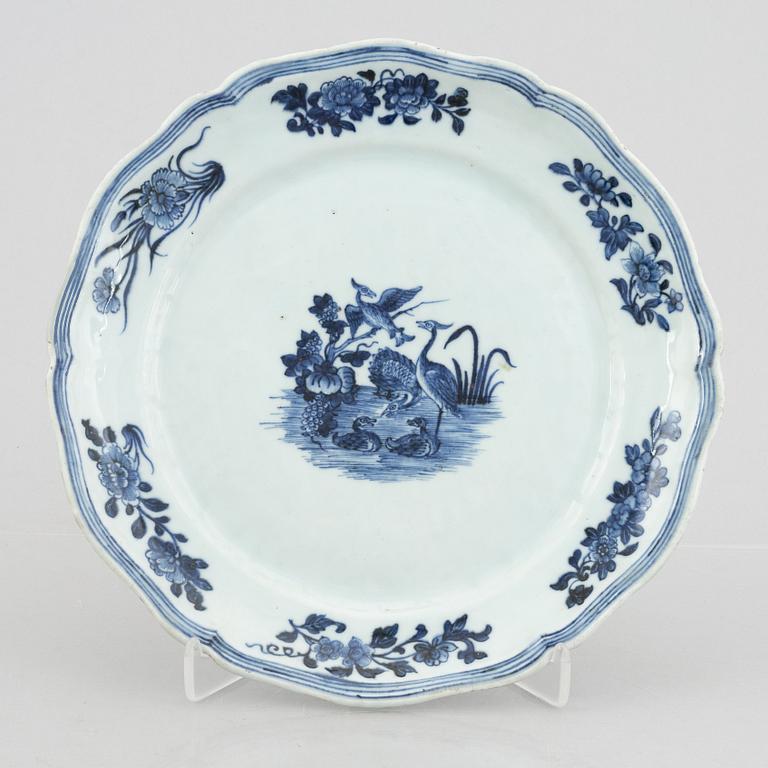 A blue and white charger, China, Qing dynasty, Qianlong (1736-95).