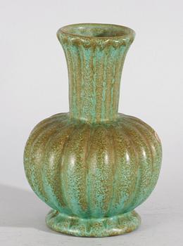 PARTI KERAMIK, 11 delar, bl.a Ewald Dahlskog, Bo Fajans. 1930-tal.