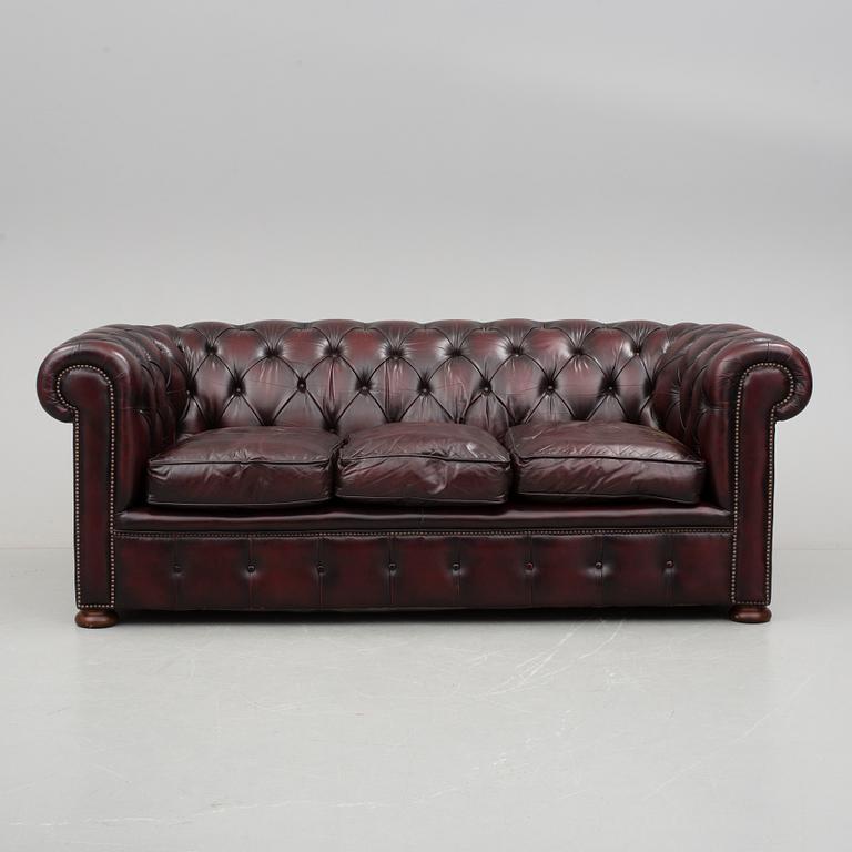 SOFFA, Chesterfield, England, 1900-talets fjärde kvartal.