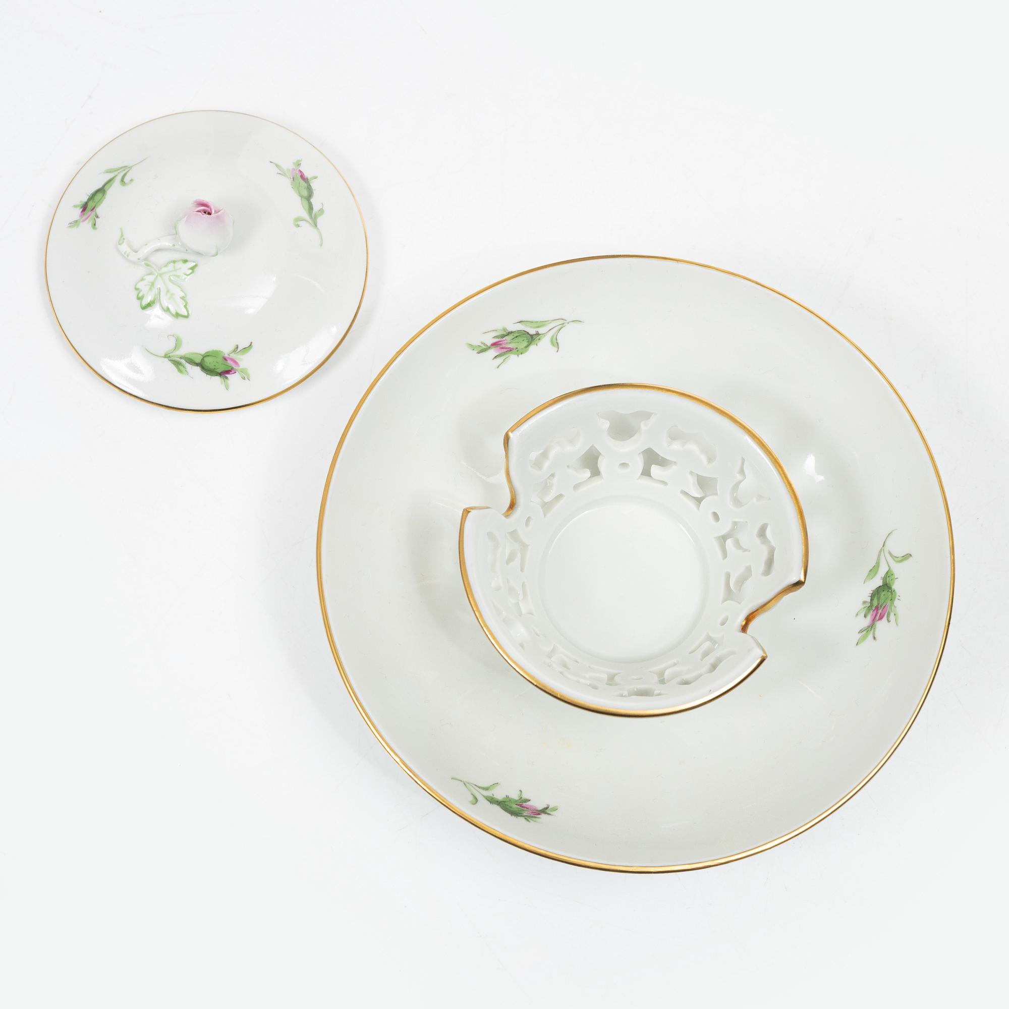 Meissen, Servisdelar, åtta stycken, främst 1800-tal.