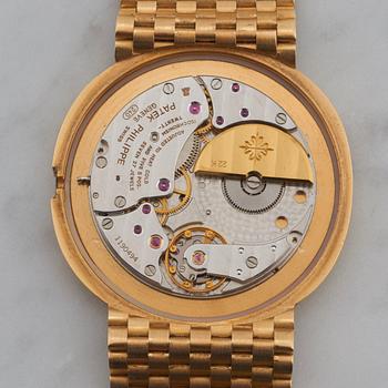 PATEK PHILIPPE, Genève, Golden Ellipse, "Cushion shaped", wristwatch, 36,5 x 34,5 mm,