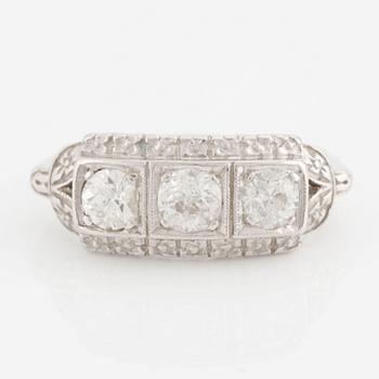 Ring, platinum with three old-cut diamonds.