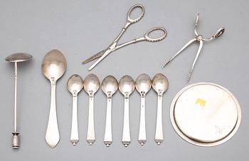 PARTI SILVER, 11 delar, silver, mest Georg Jensen, bla "Pyramid", mest 1930-tal. Tot ca 252 gram.