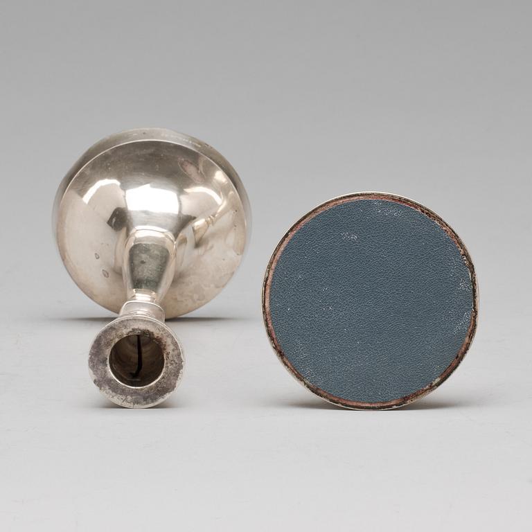 LJUSSTAKAR, ett par, silver, Ceson, Göteborg, 1975.