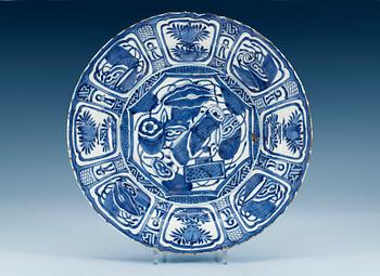 A blue and white charger, Ming dynasty, Wanli (1573-1613).