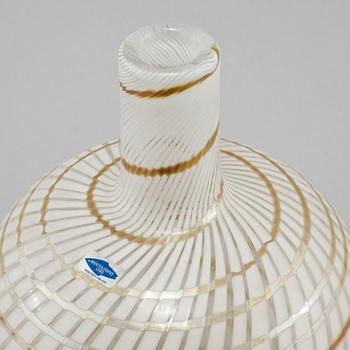 VAS, glas, Oiva Toikka, Nuutajärvi, 1900-talets fjärde kvartal.
