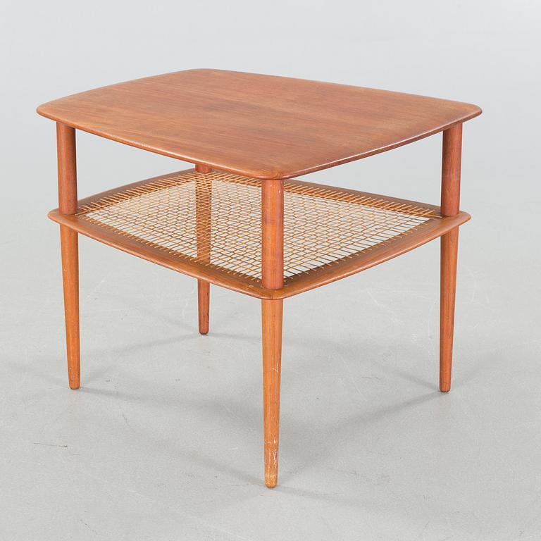 A mid 20th cenutry "Minerva" sofa table, designed by Peter Hvidt and Orla Mølgaard-Nielsen for France & Søn.