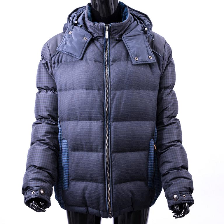 DUNJACKA, Etro.