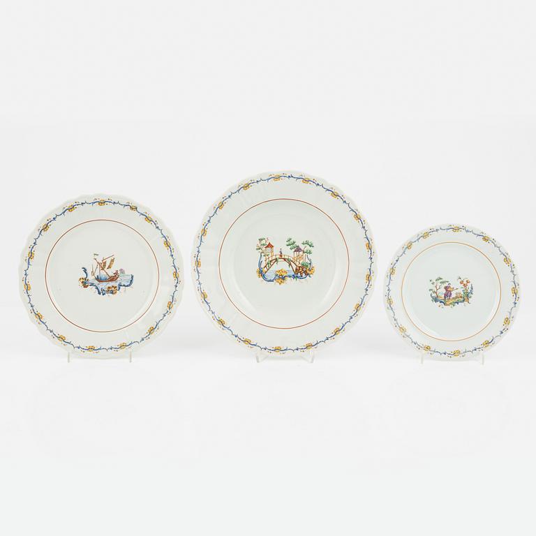 Servisdelar, 45 st, flintgods, "Mah-Jong", Rörstrand, 1900-talets första hälft.