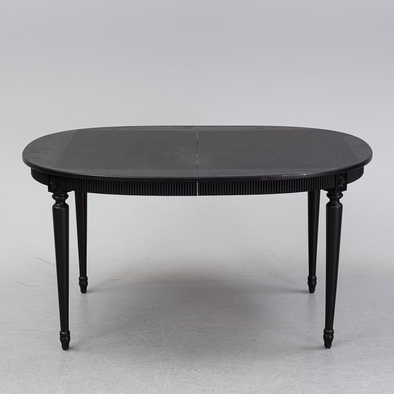 A painted Gustavian style dining table, second half of the 20th Century.