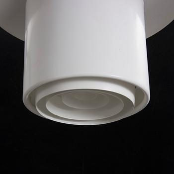 ALVAR AALTO, A CEILING LAMP NO. A624. Manufactured by Valaistustyö. Early 1970s.