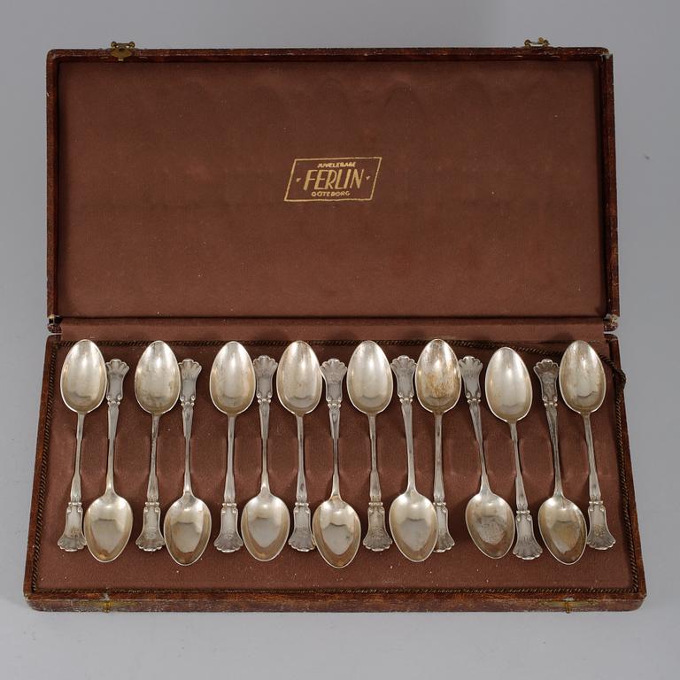 TESKEDAR, 15 st, silver, svenska importstämplar, 1930-tal, vikt 296 g.