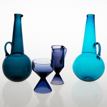 TAMARA ALADIN, Two decorative bottles, a sugar bowl and a cream jug, Riihimäen Lasi, Finland 1961-64.