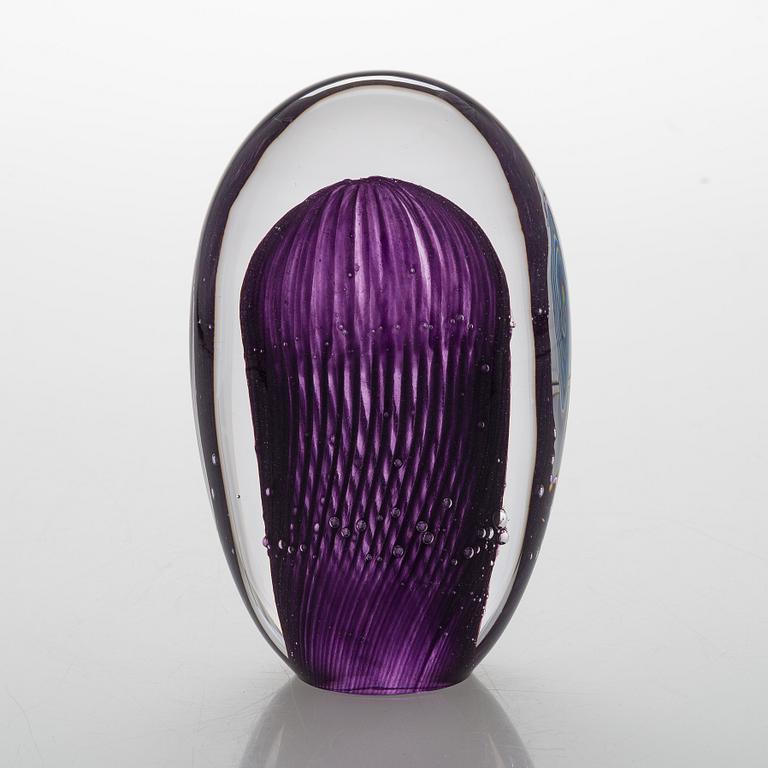 Joonas Laakso, a glass sculpture signed J. Laakso OXIIII.