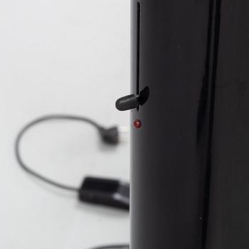 Gianfranco Frattini, golvlampor, ett par, "Megaron", Artemide, modellen formgiven 1979.