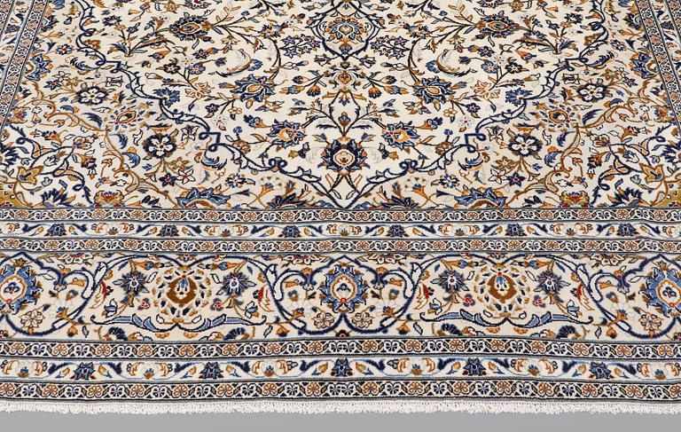 Matto, Kashan, ca 400 x 290 cm.