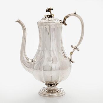 A parcel-gilt coffee pot, maker's mark of Johan Gustaf Ettinger, Vyborg 1861.