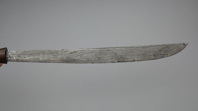 DOLK samt KLEWANGER, 4 st, Indonesien, 1900-talets början.