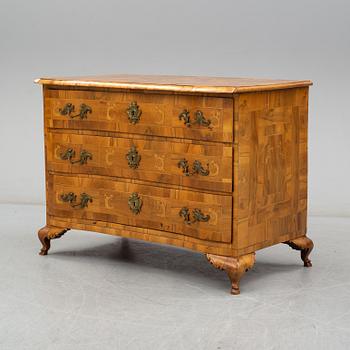 A late baroque chest of drawers, 18th century.