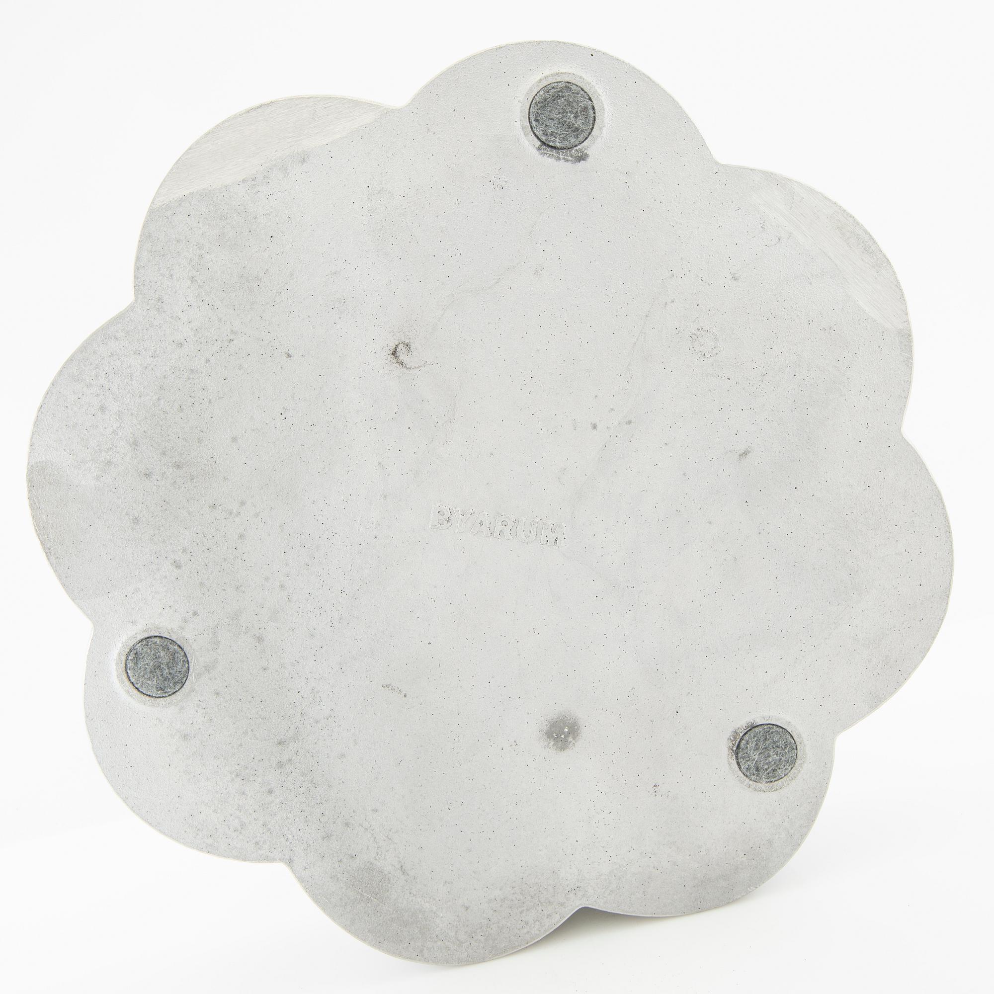 Signe Persson-Melin, Skålfat/ytterfoder "Sigill" för Byarums bruk sent 1900-tal.