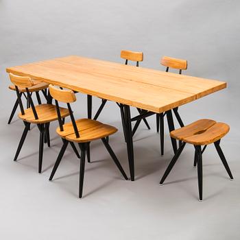 ILMARI TAPIOVAARA, a 1960's 7-piece 'Pirkka' dining set for Laukaan Puu.