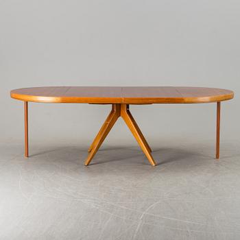 A David Rosén dining table, model "570-025", Nordiska kompaniet. 1950s.