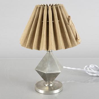 Guldsmedsaktiebolaget, bordslampa, tenn, 1931.