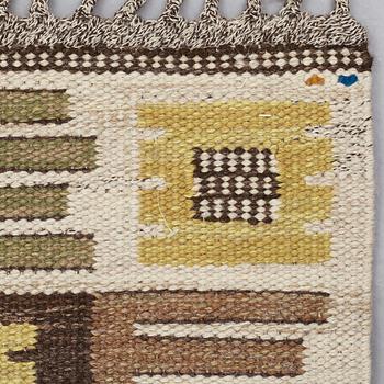 Märta Måås-Fjetterström, MATTO, "Nyponblomman", flat weave, ca 308 x 198 cm, signed AB MMF.