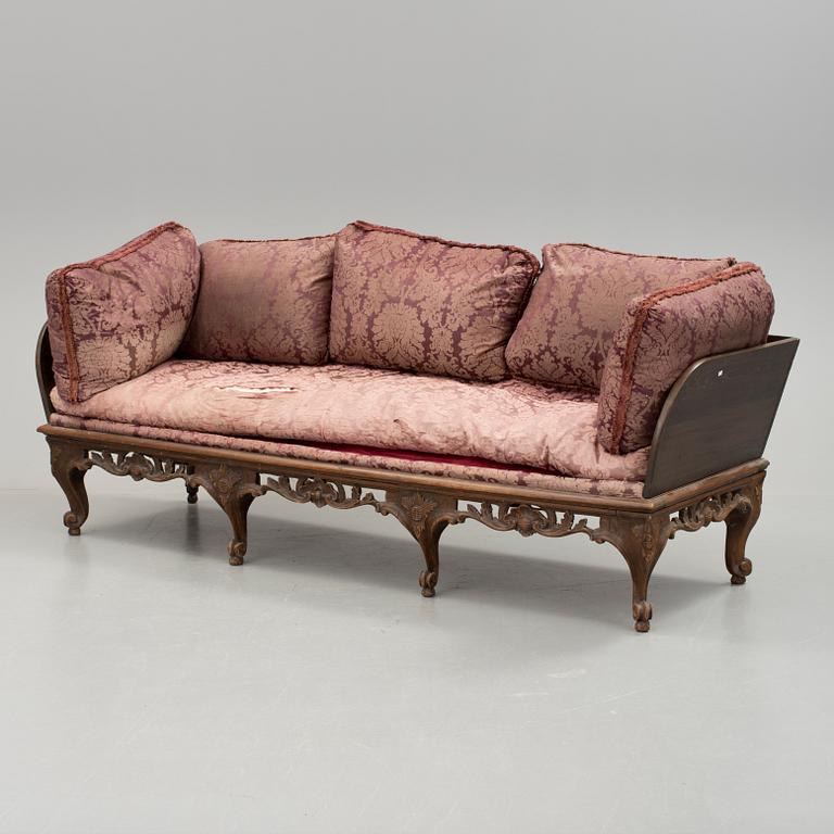 TRÅGSOFFA, rokokostil, 1800-tal.